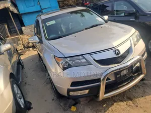 Acura MDX SUV 4dr AWD (3.7L 6cyl 6A) 2013 Silver