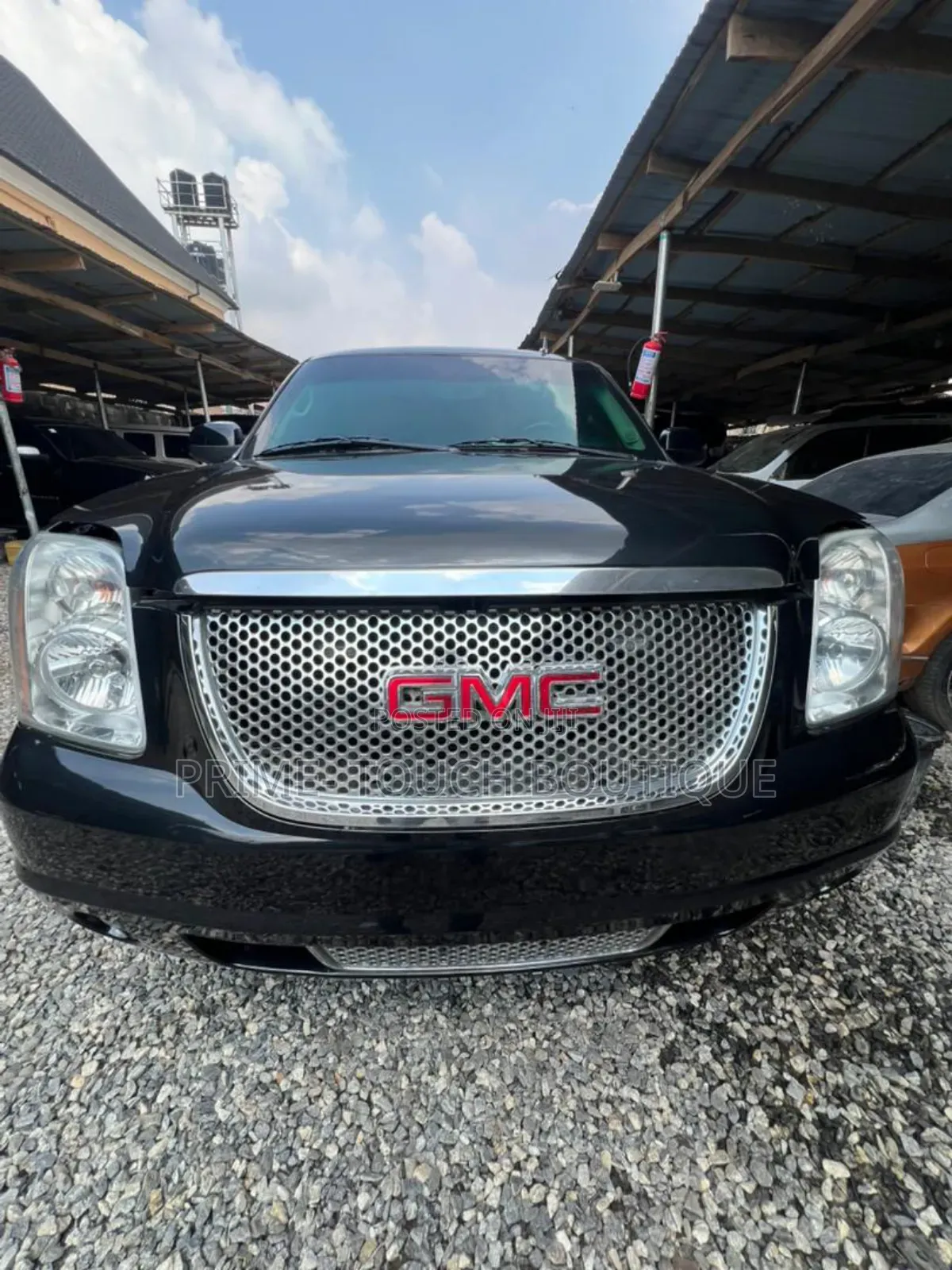 GMC Yukon XL SLT 1500 2012 Black