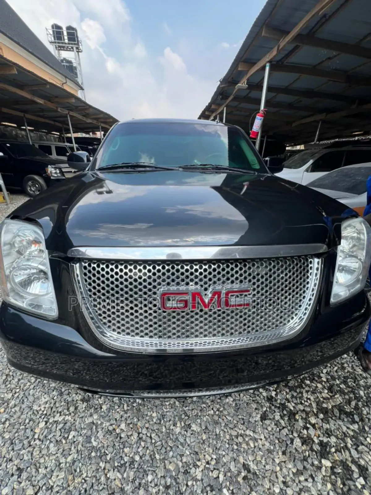 GMC Yukon XL SLT 1500 2012 Black