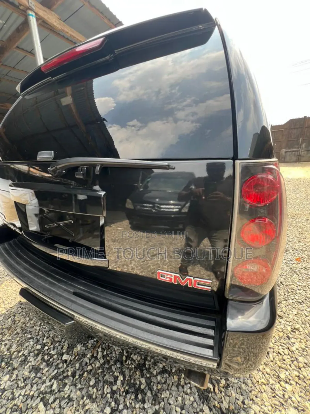 GMC Yukon XL SLT 1500 2012 Black