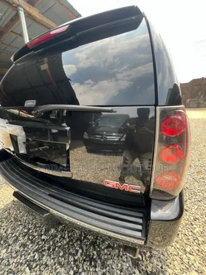 GMC Yukon XL SLT 1500 2012 Black