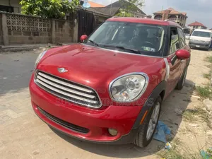 Mini Cooper 2013 Red