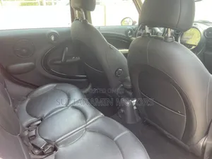 Mini Cooper 2013 Red
