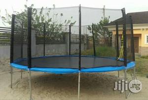 15 Ft Trampoline Bouncing