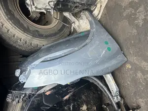 Toyota Fender Highlander 2020