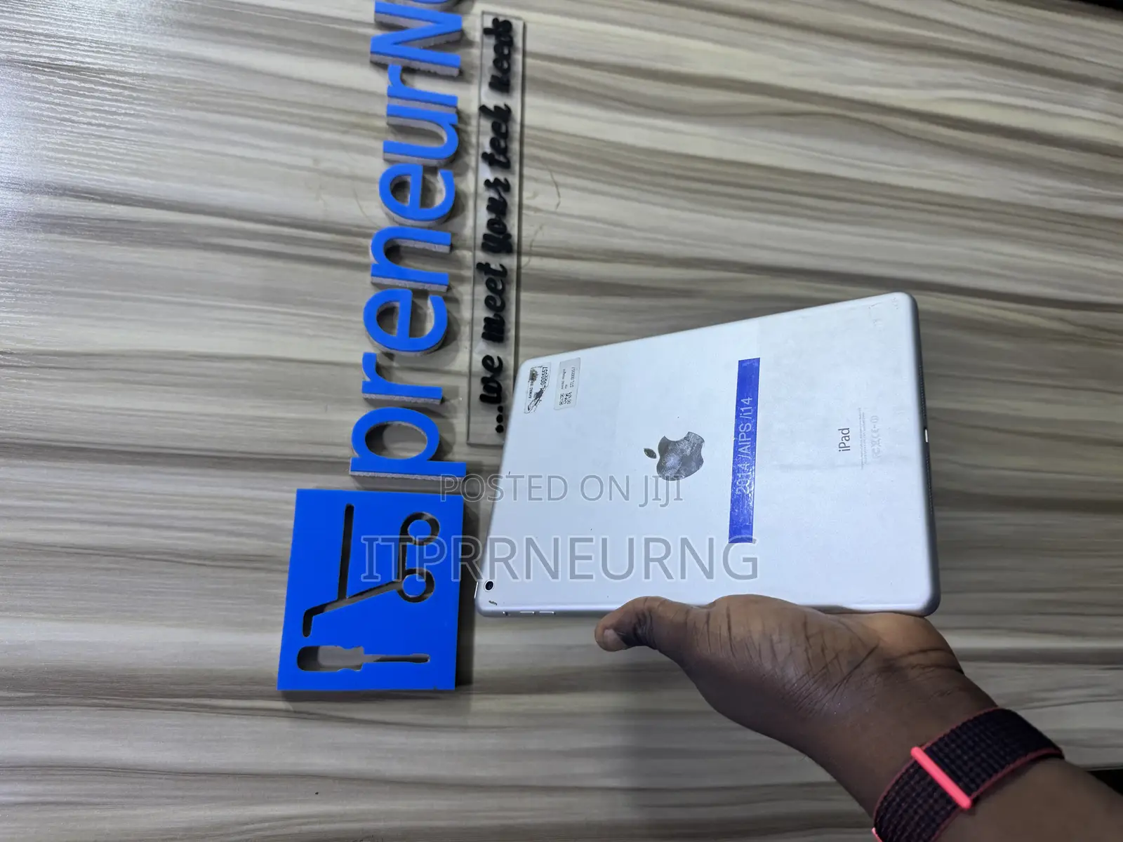 Apple iPad Air 16 GB Silver
