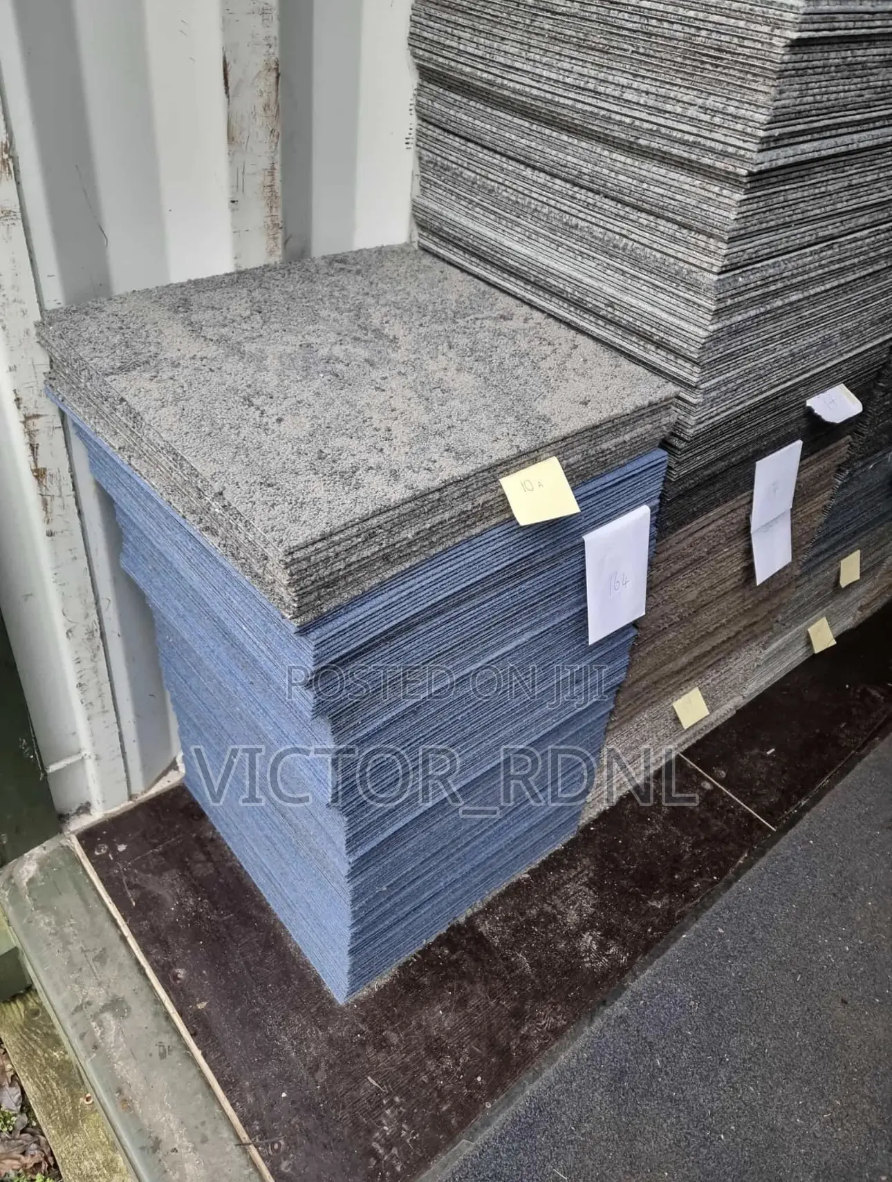 Full Rug Carpet Tiles
