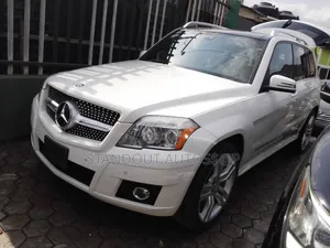 Mercedes-Benz GLK-Class 350 4MATIC 2010 White