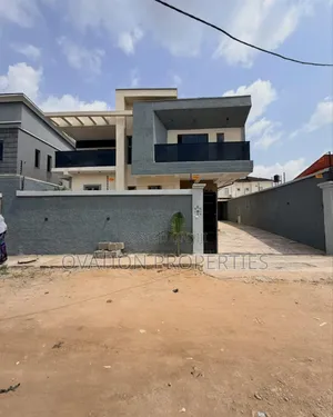 4bdrm Duplex in Cement Mangoro, Ikeja for sale