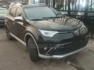 Toyota RAV4 SE AWD (2.5L 4cyl 6A) 2016 Black