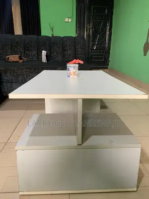 Clean Center Table