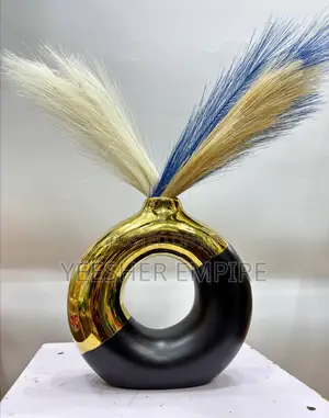 Black Golden Donut Vase