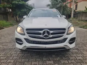 Mercedes-Benz GLE-Class GLE 350d 4MATIC 2016 White