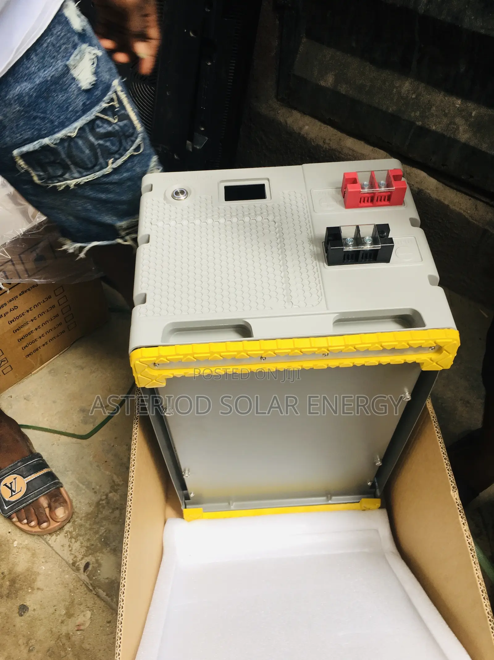 5kwh 24/48v Blue Carbon Lithium Ion Battery 