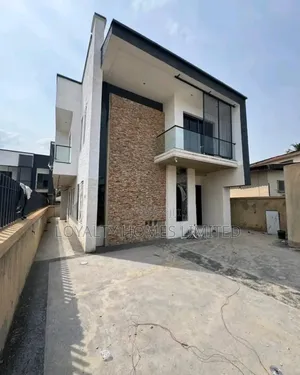 4bdrm Duplex in Berger for sale
