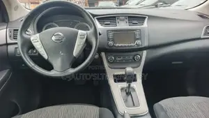 Nissan Sentra SV 4dr Sedan (1.8L 4cyl CVT) 2015 Silver
