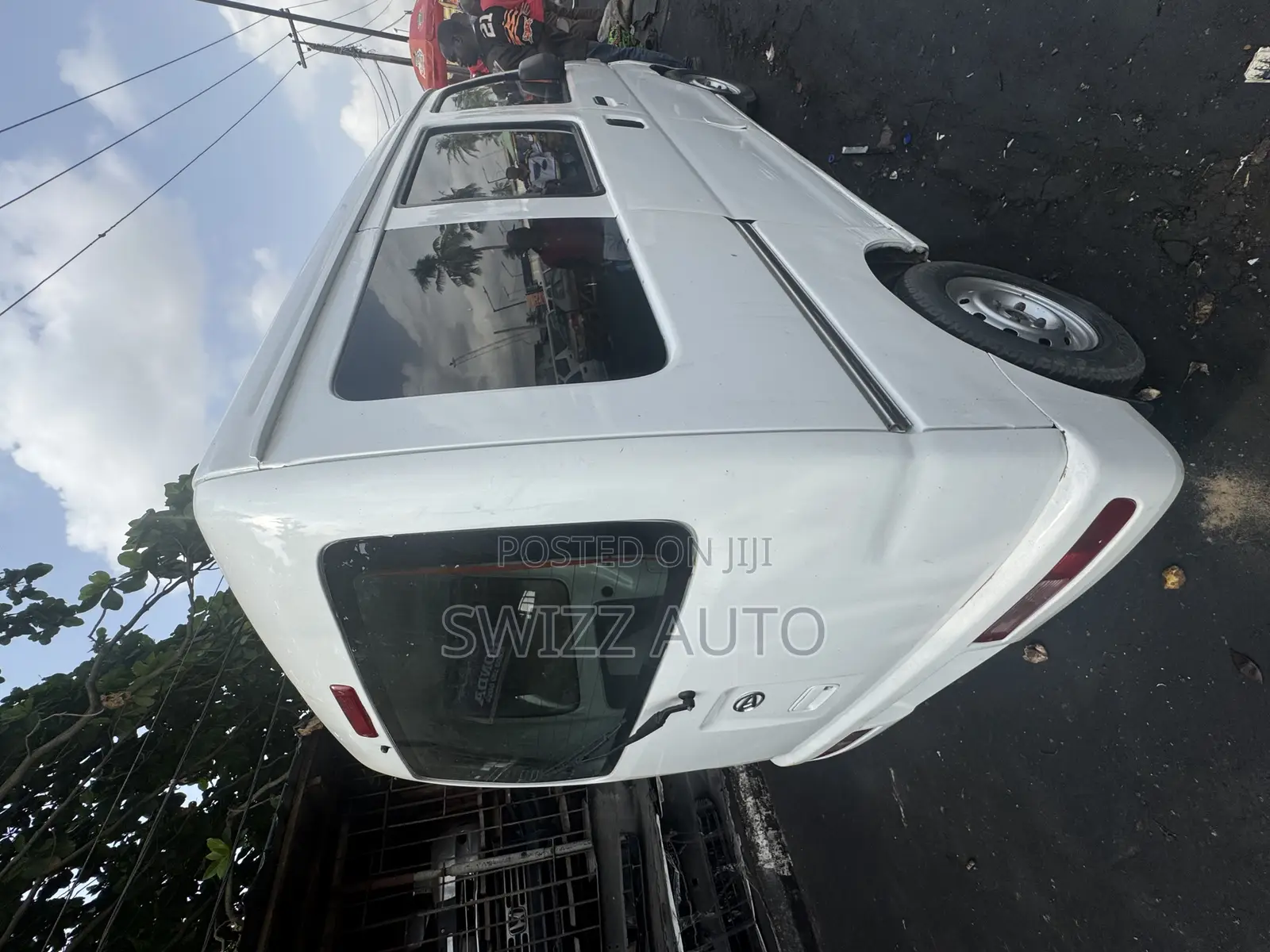 Daihatsu Hijet 2010 White