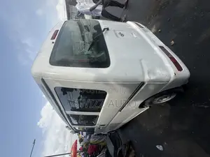 Daihatsu Hijet 2010 White
