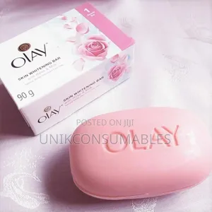 Olay Skin Whitening and Exfoliating Bar With Rose Milk 90g