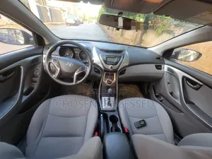 Hyundai Elantra GLS 2012 Blue