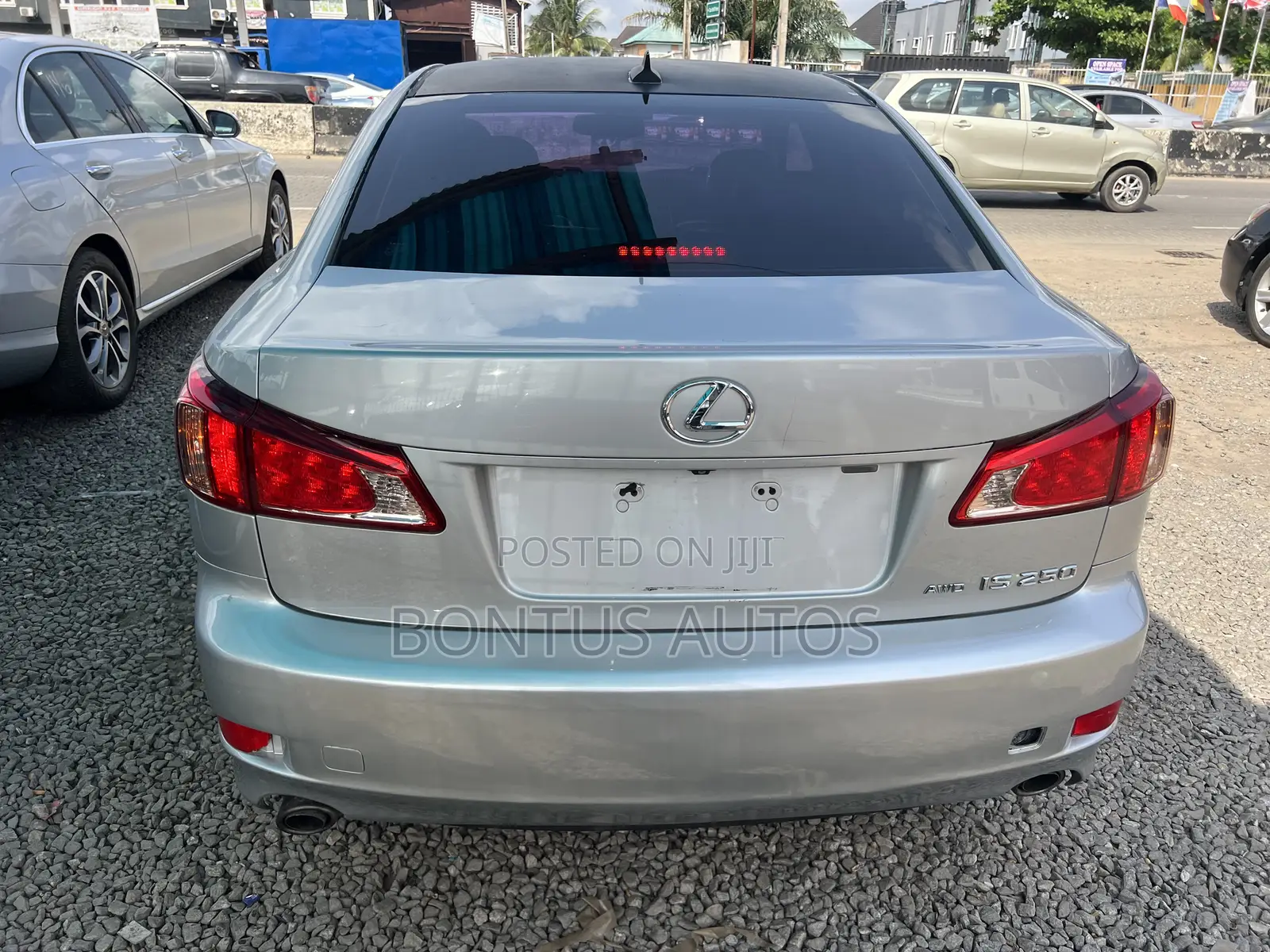 Lexus IS 250 Automatic 2012 Silver