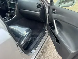 Lexus IS 250 Automatic 2012 Silver