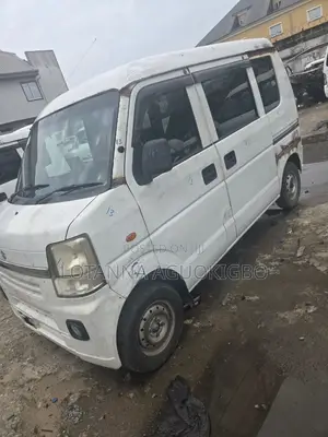 Suzuki Every 2008
