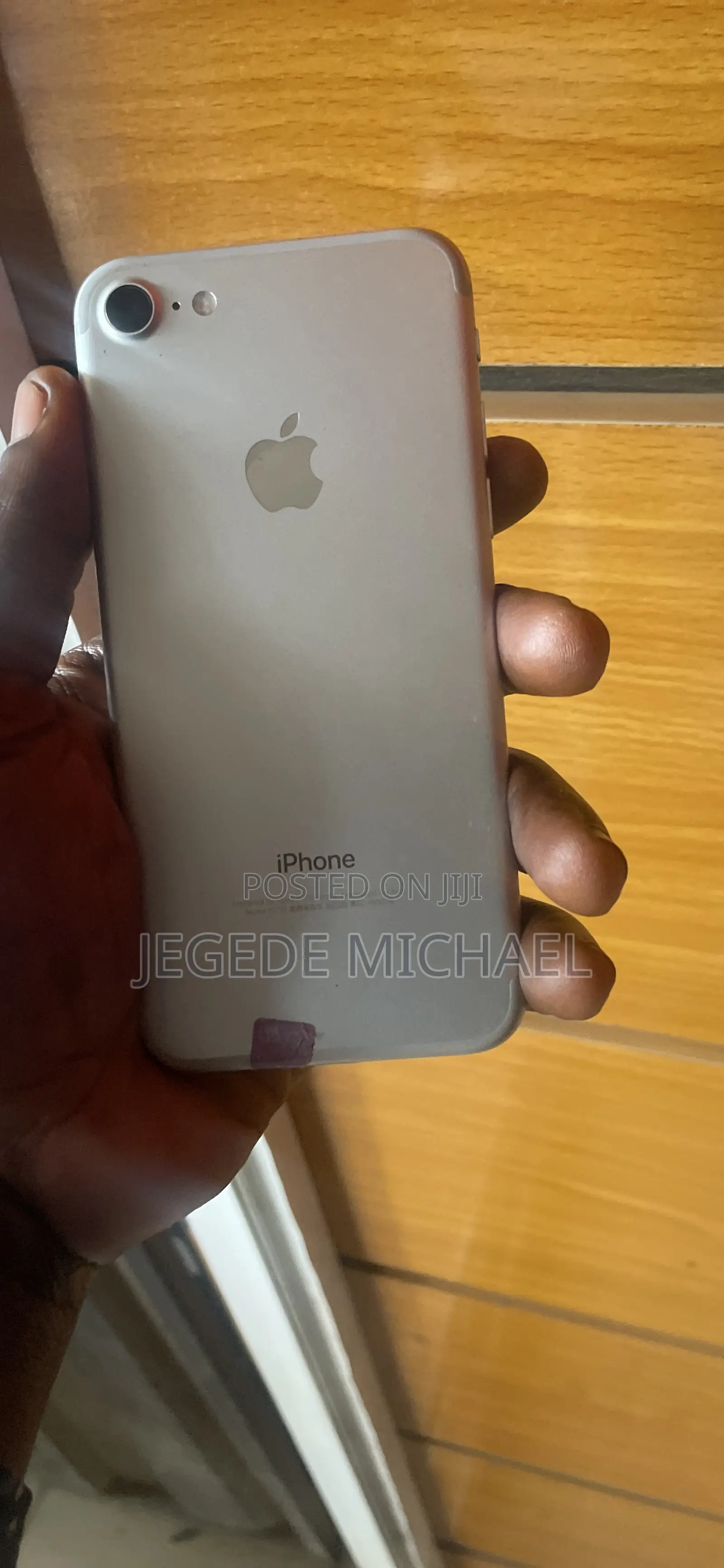 Apple iPhone 7 32 GB White