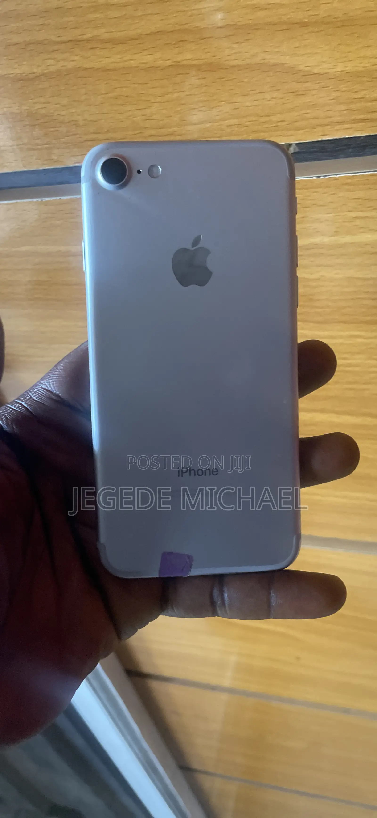 Apple iPhone 7 32 GB White