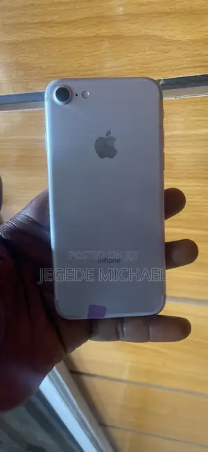 Apple iPhone 7 32 GB White