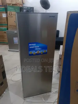 Skyrun BDL-185h Upper Freezer Fridge – Built for Daily Use