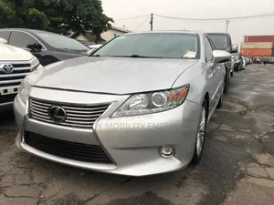 Lexus ES 350 FWD 2014 Silver