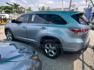 Toyota Highlander Limited 4dr SUV (3.5L 6cyl 6A) 2014 Silver