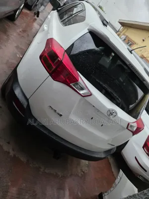 Toyota RAV4 2014 White