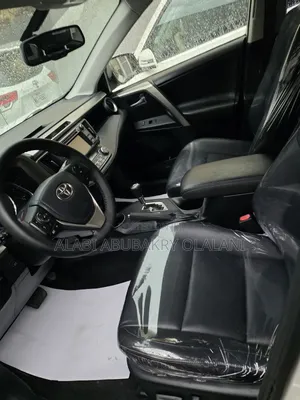 Toyota RAV4 2014 White