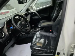 Toyota RAV4 2014 White
