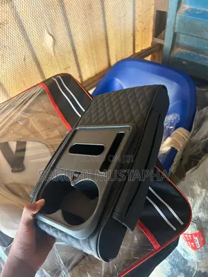 Baby Walkermultifunctional Car Armrest and Cup Holder