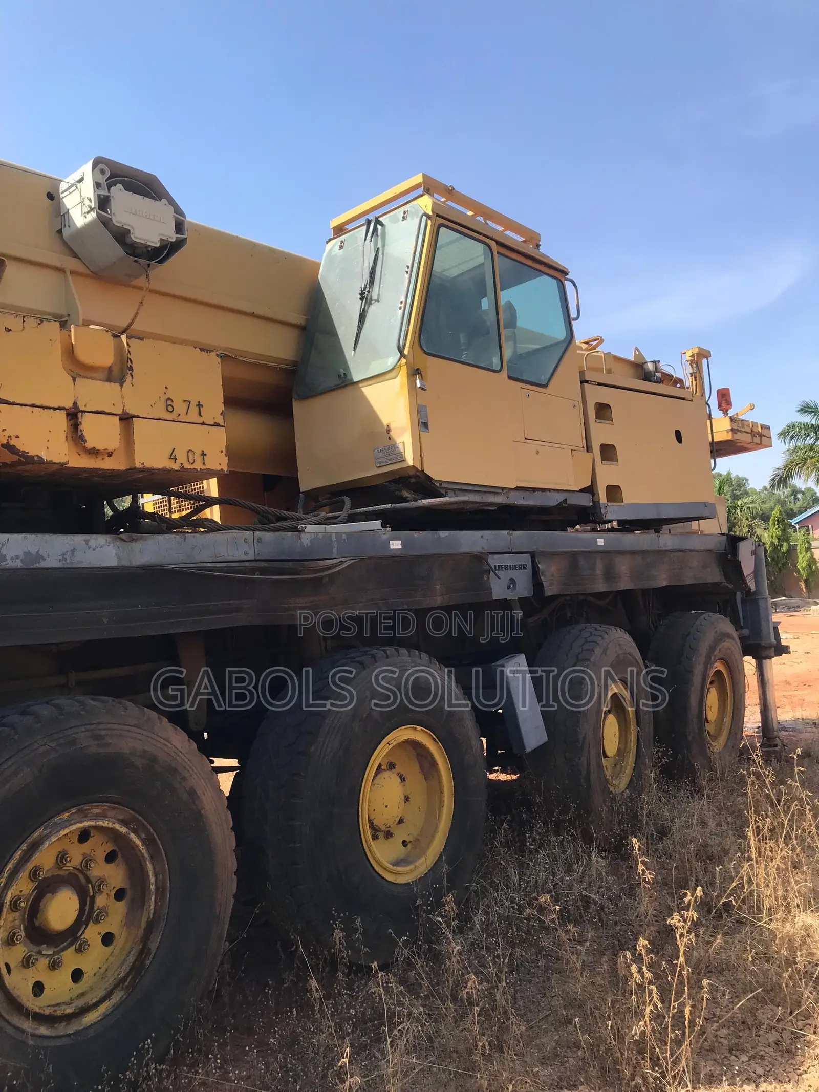 180 Tons Mobile Crane