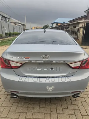 Hyundai Sonata Limited Sedan FWD (2.4L 4cyl 6A) 2012 Gray