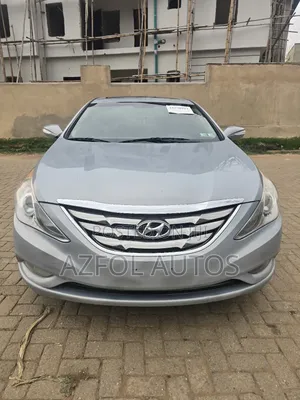 Hyundai Sonata Limited Sedan FWD (2.4L 4cyl 6A) 2012 Gray