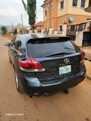 Toyota Venza 2012
