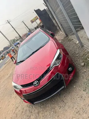 Toyota Corolla 2016 Red