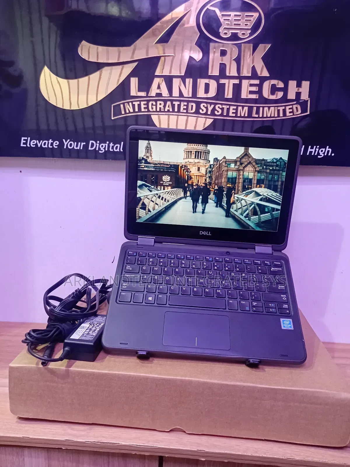 Laptop Dell Latitude 11 3189 8GB Intel Pentium SSD 128GB