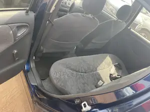 Toyota Yaris 1.5 2000 Blue