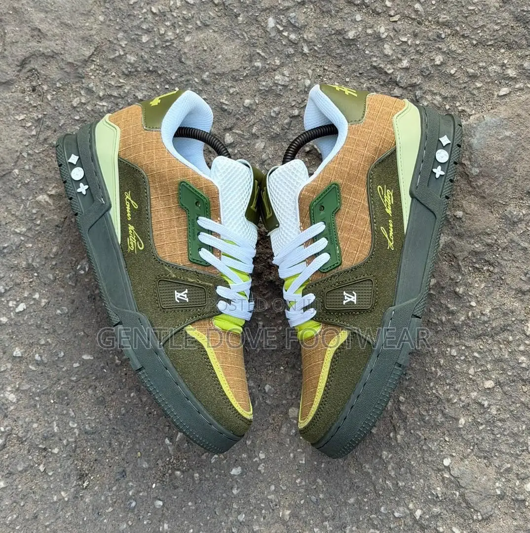 Original Louis Vuitton Sneakers