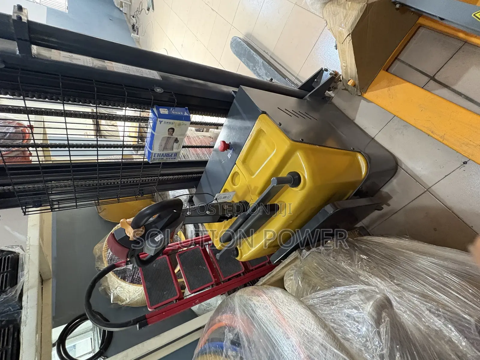 2tons by 5m Electric Stacker