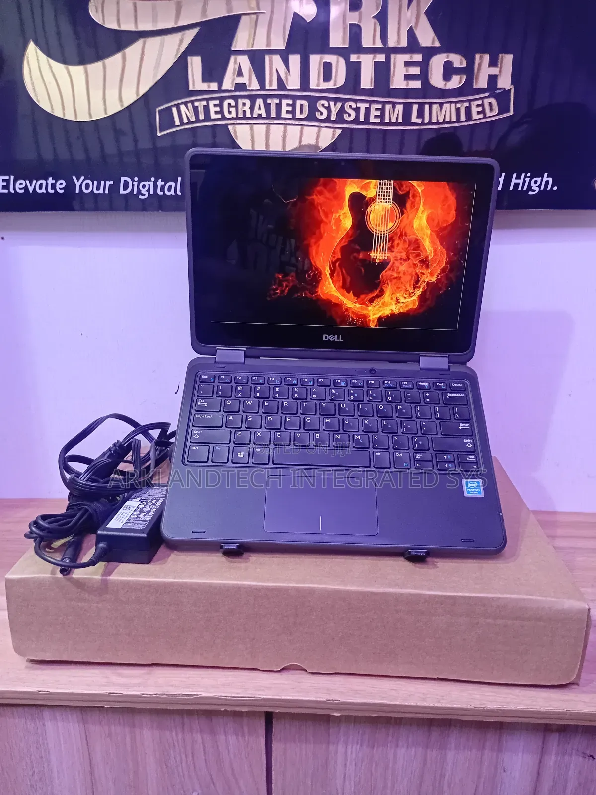 Laptop Dell Latitude 11 3190 8GB Intel Pentium SSD 256GB