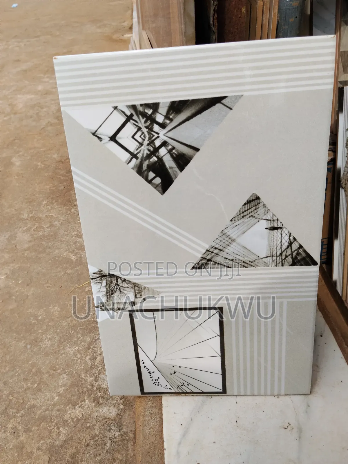 25/40 White Wall Pattern