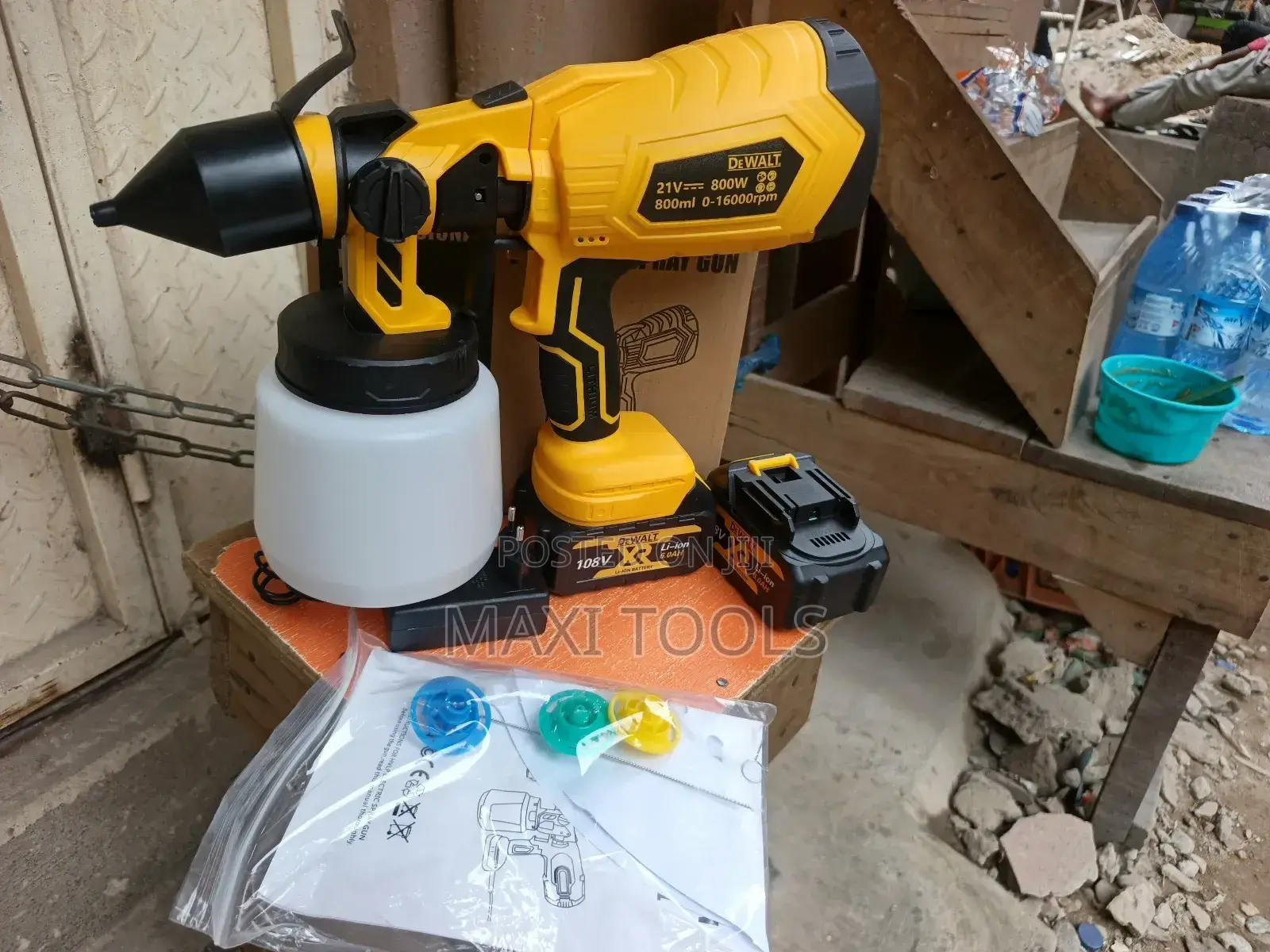 Cordless Battery Spray Gun Dewalt  108v