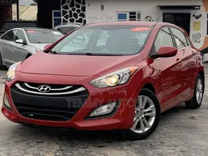 Hyundai Elantra GT 2013 Red